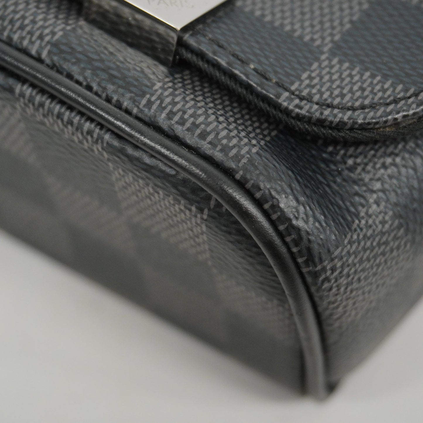 LOUIS VUITTONAuth  Damier Graphite District PM N41028 Men's Shoulder Bag