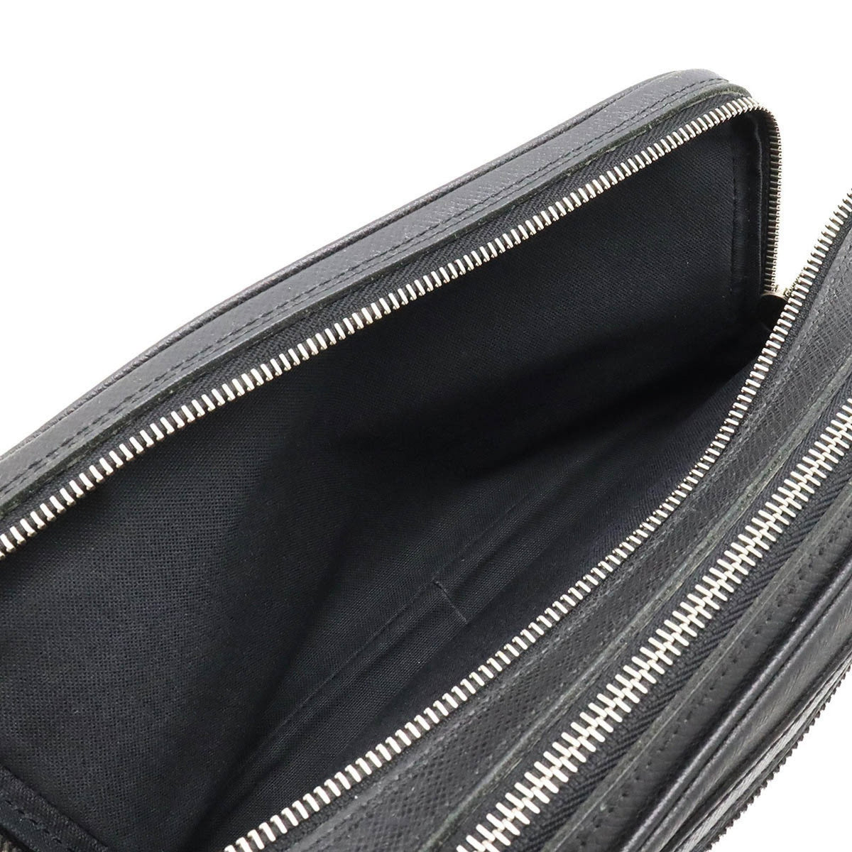 LOUIS VUITTON Taiga Pavel Second Bag Clutch Leather Ardoise Black M31142