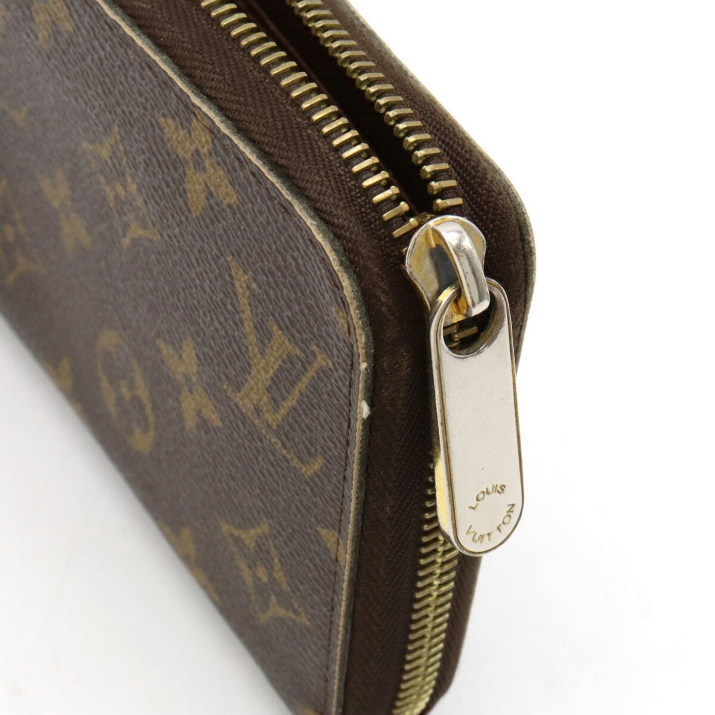 LOUIS VUITTON Monogram Zippy Round Long Wallet M60017