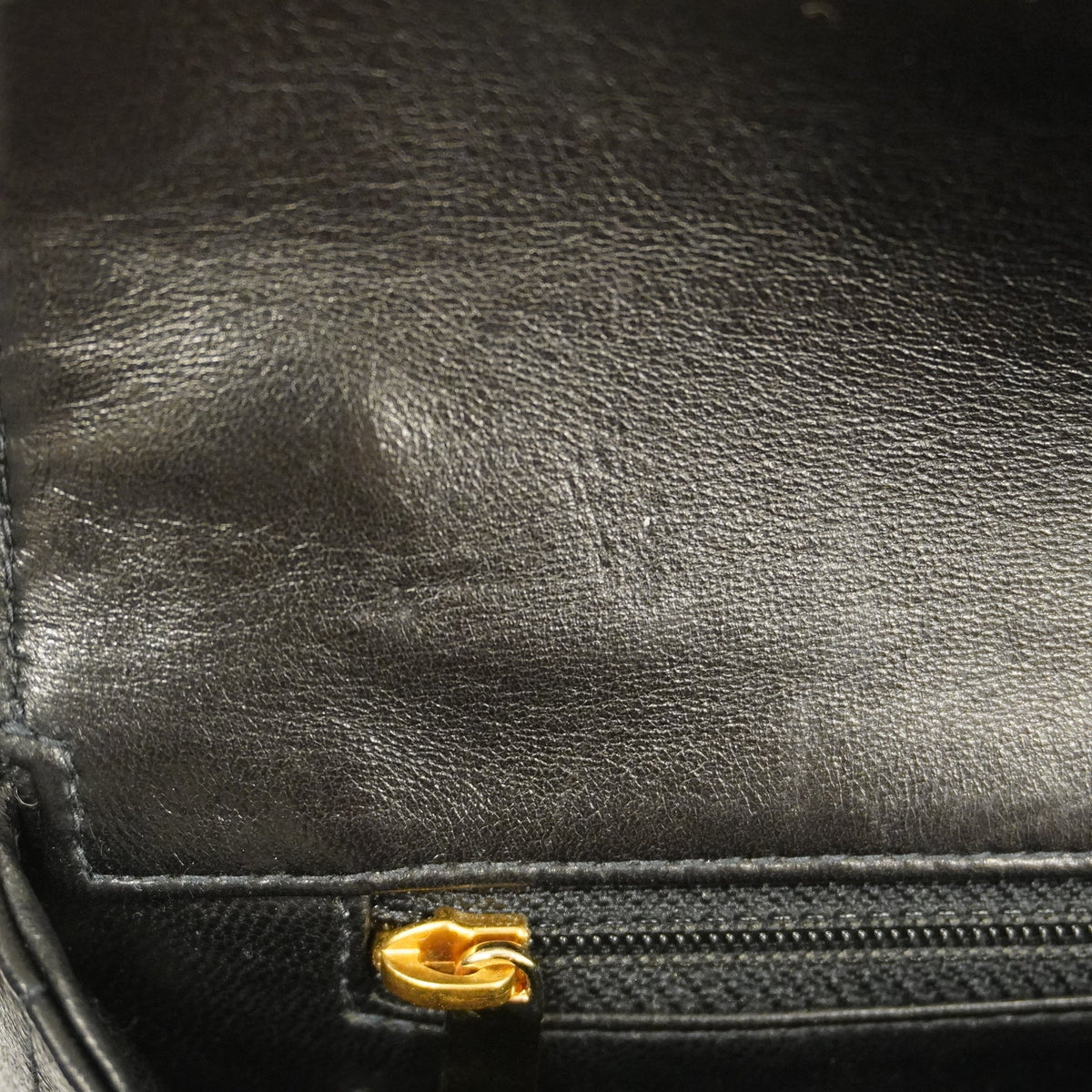 ChanelAuth  Chocolate Bar Single Chain Shoulder Bag Women's Leather Black