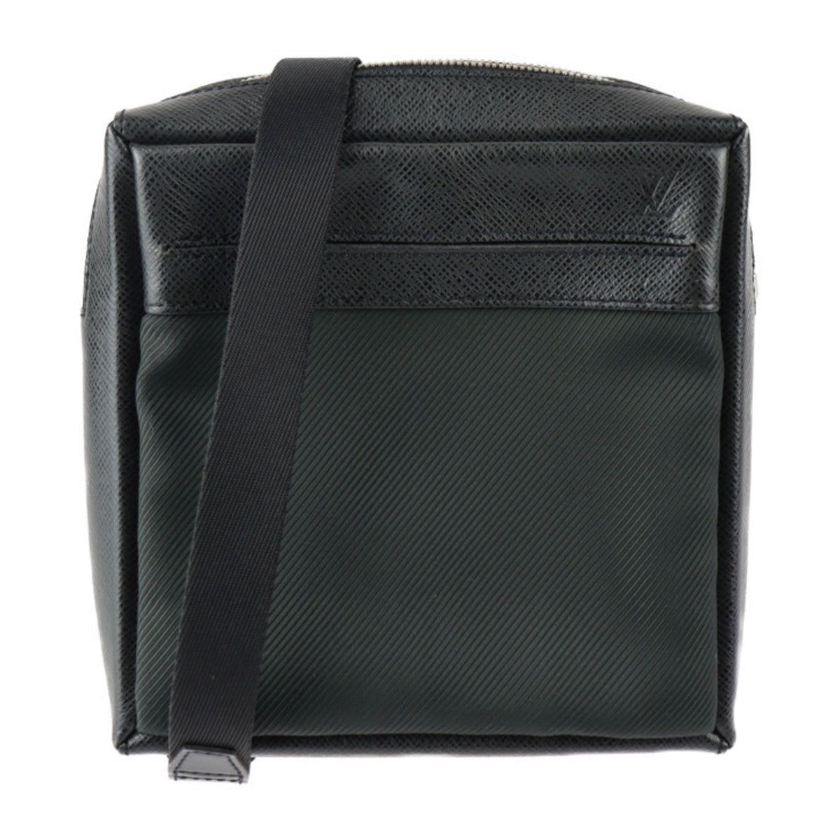 LOUIS VUITTON Sayan Shoulder Bag M30902 Taiga Canvas Altoise Black Green Silver Hardware Messenger Vuitton