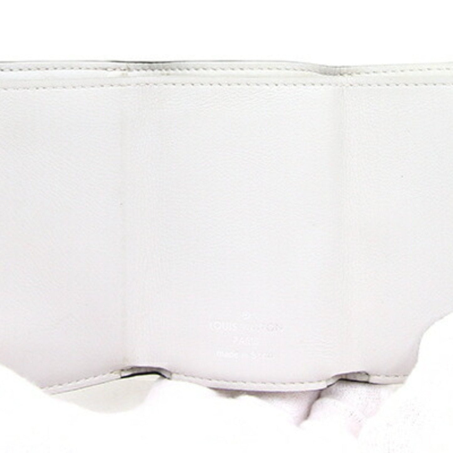 LOUIS VUITTON Trifold Wallet Taigarama Discovery M67621 Men's White