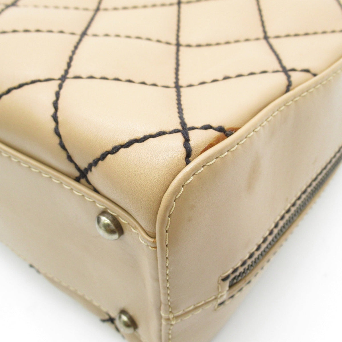 CHANEL Wild Stitch Handbag Beige leather