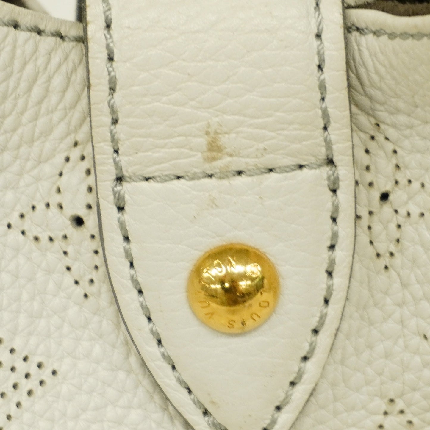 LOUIS VUITTONAuth  Mahina Tote Bag XL M95715 Women's Tote Bag Blanc