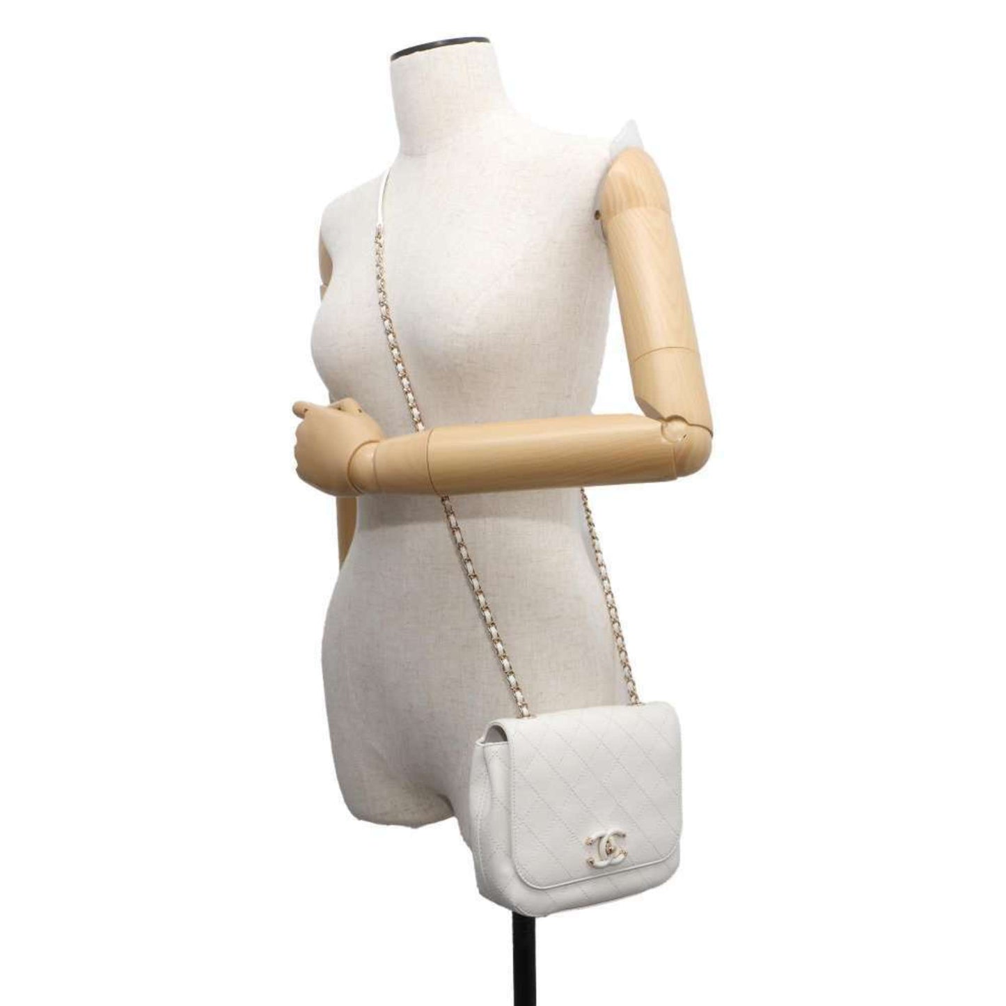 Chanel Chain Shoulder Bag Matelasse Coco Mark CHANEL White