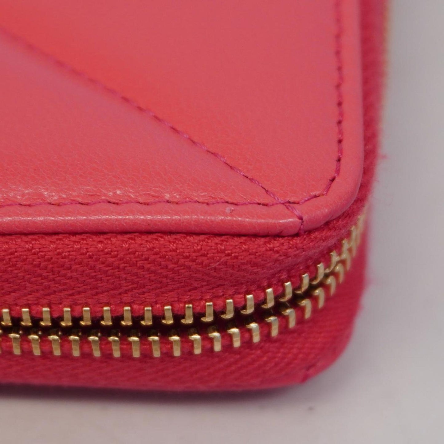 Chanel Wallet 19 Lambskin Pink Women's