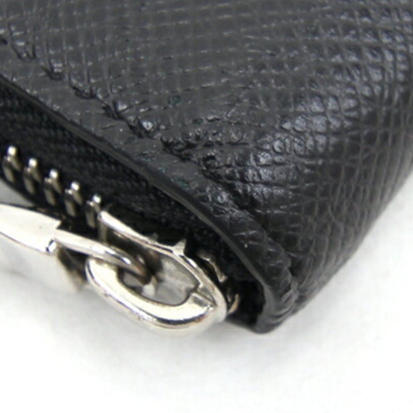 LOUIS VUITTON Round Long Wallet Taiga Zippy Vertical M30503 Noir Men's
