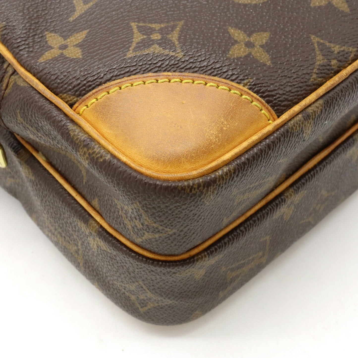 LOUIS VUITTON Monogram Amazon Shoulder Bag Pochette M45236