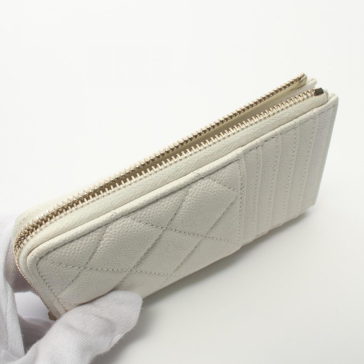 CHANEL Matelasse Wallet/Coin Case Wallet Caviar Skin Women's White AP3179