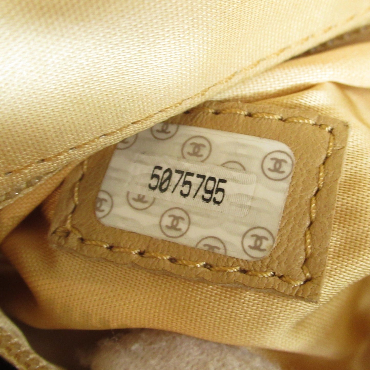 CHANEL Tote Bag Beige Caviar Skin (Grained Calf)