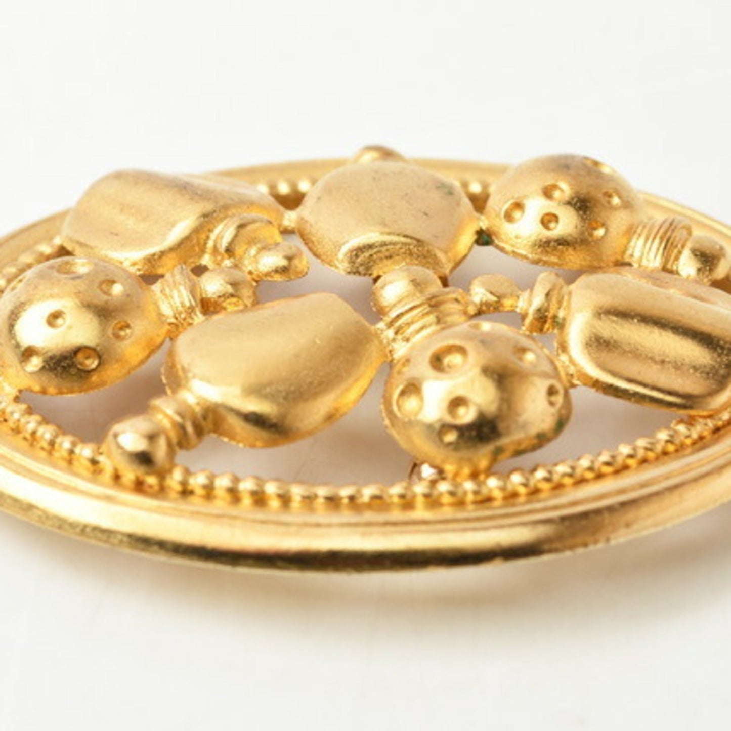 Christian Dior Pin Brooch Gold