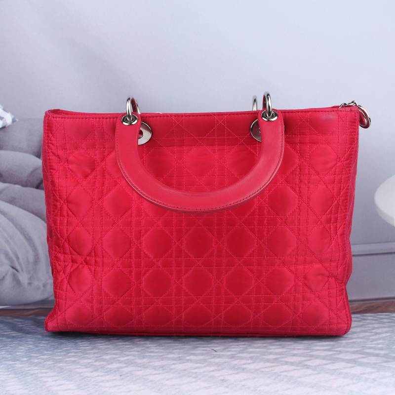Large Cannage Lady Dior