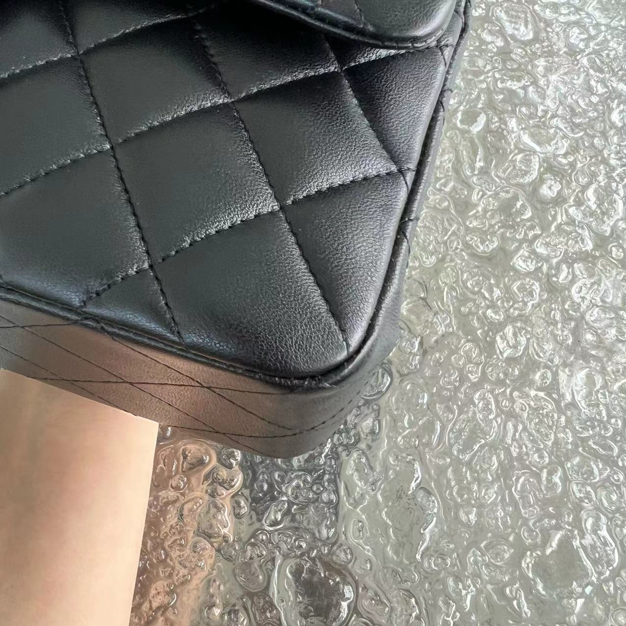 *2019 Receipt* Small Double Flap 23CM Quilted Lambskin Black Silver Hardware Series 27