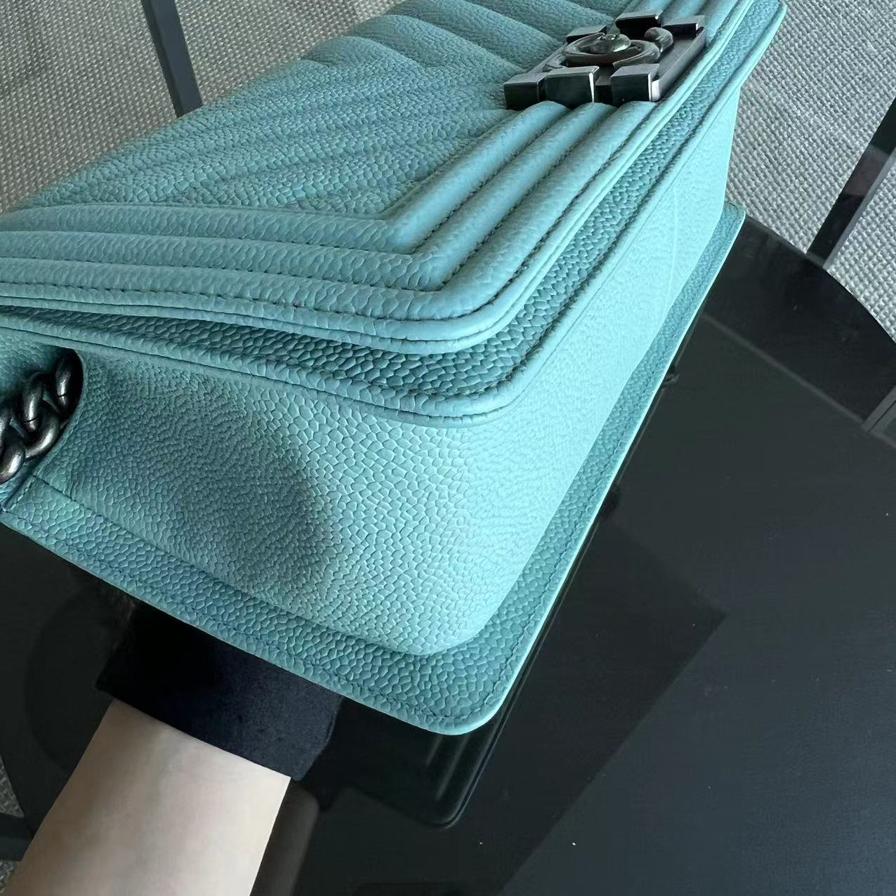 *2019, Series 29* Caviar Old Medium 25CM Chevron Grained Calfskin Light Baby Blue No 29