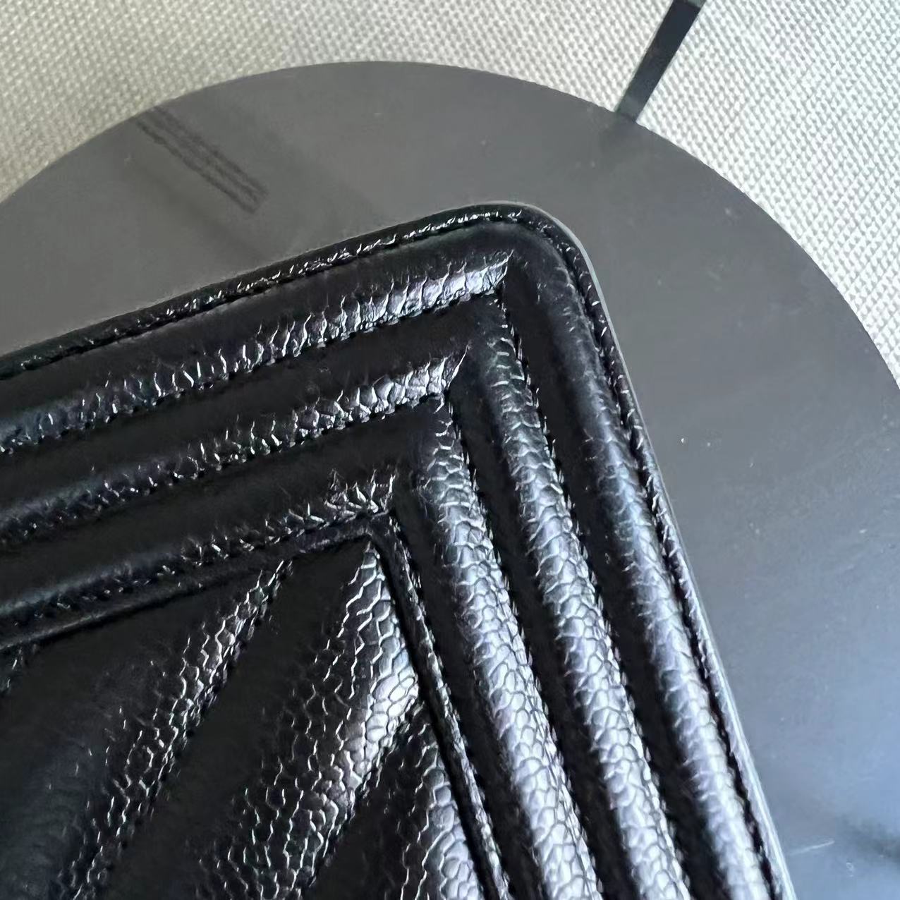 *2020 Receipt* Caviar Old Medium 25CM Chevron Black Silver Hardware Series 29