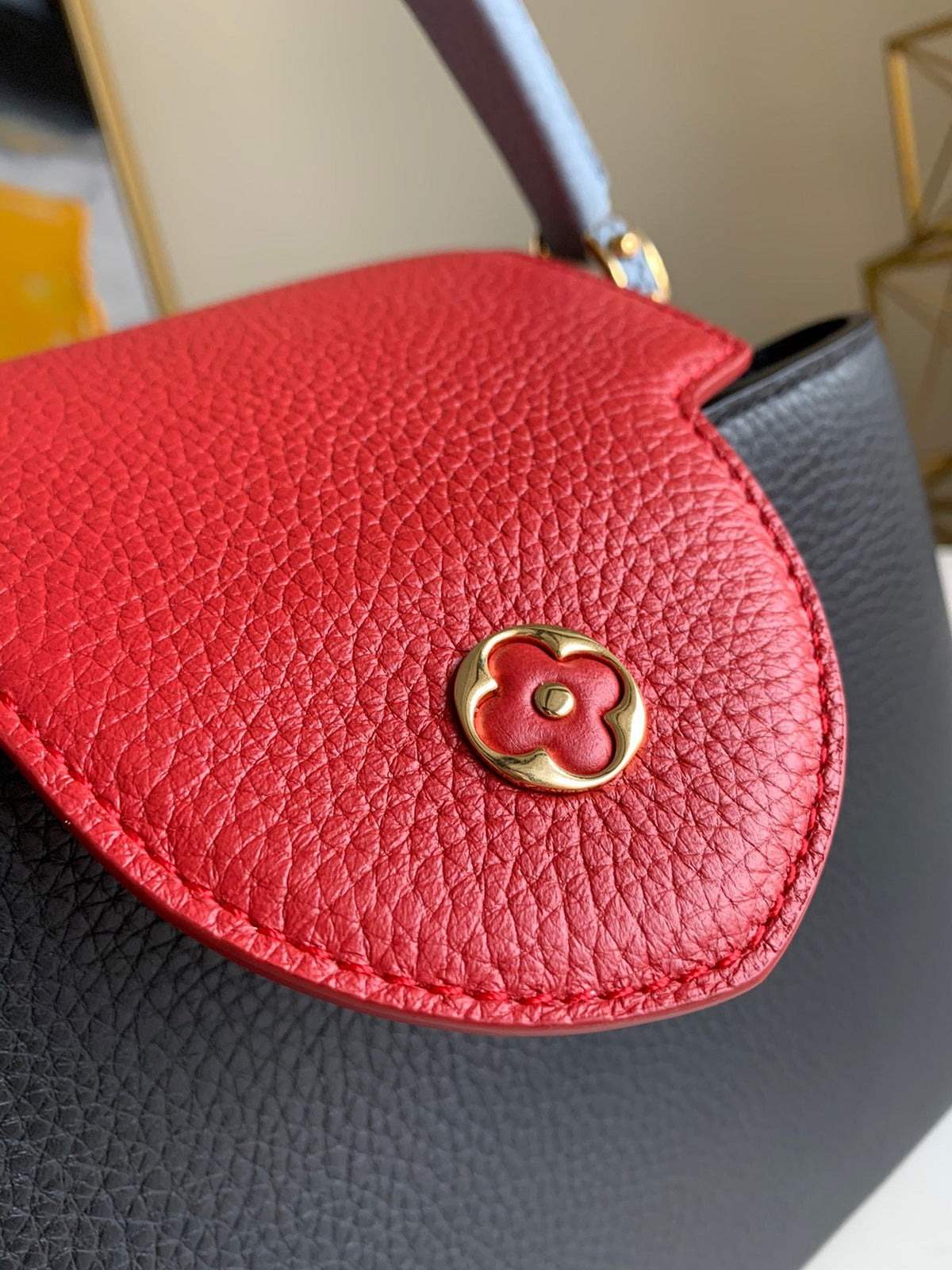 LB224 HIGHEST QUALITY VERSION S:10.6x8.3x3.5inch   M:12.2x8.3x4.3inch