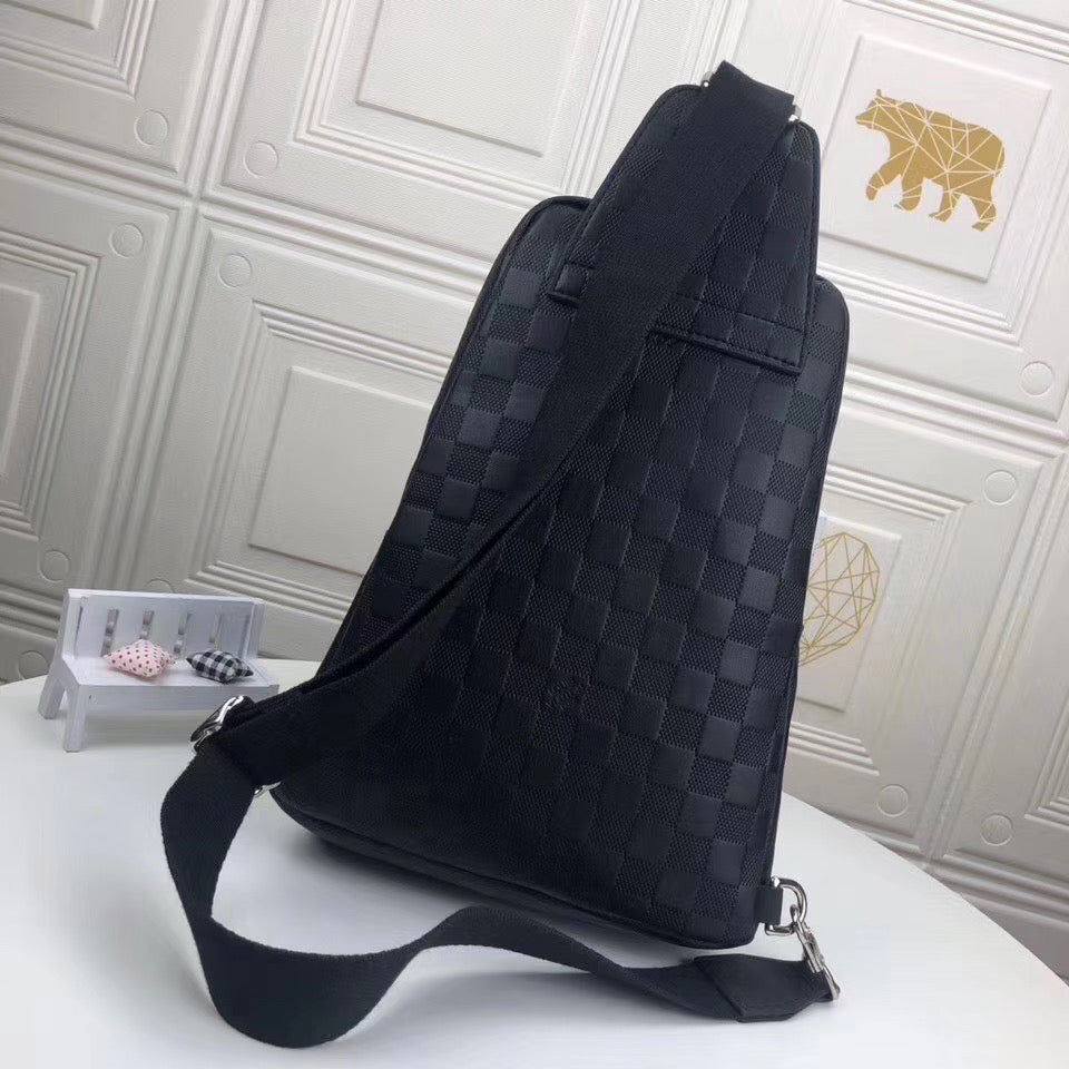LB284 7.9x12.2x3.9inch