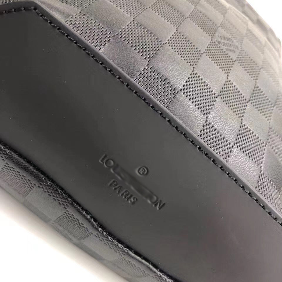 LB284 7.9x12.2x3.9inch