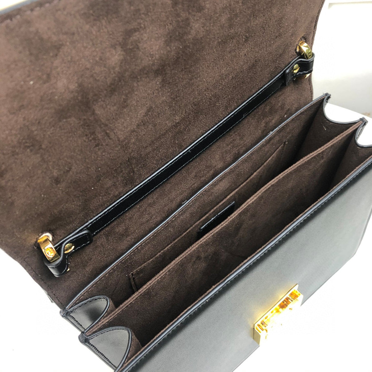 FF057   9.8x7.1x4.1inch