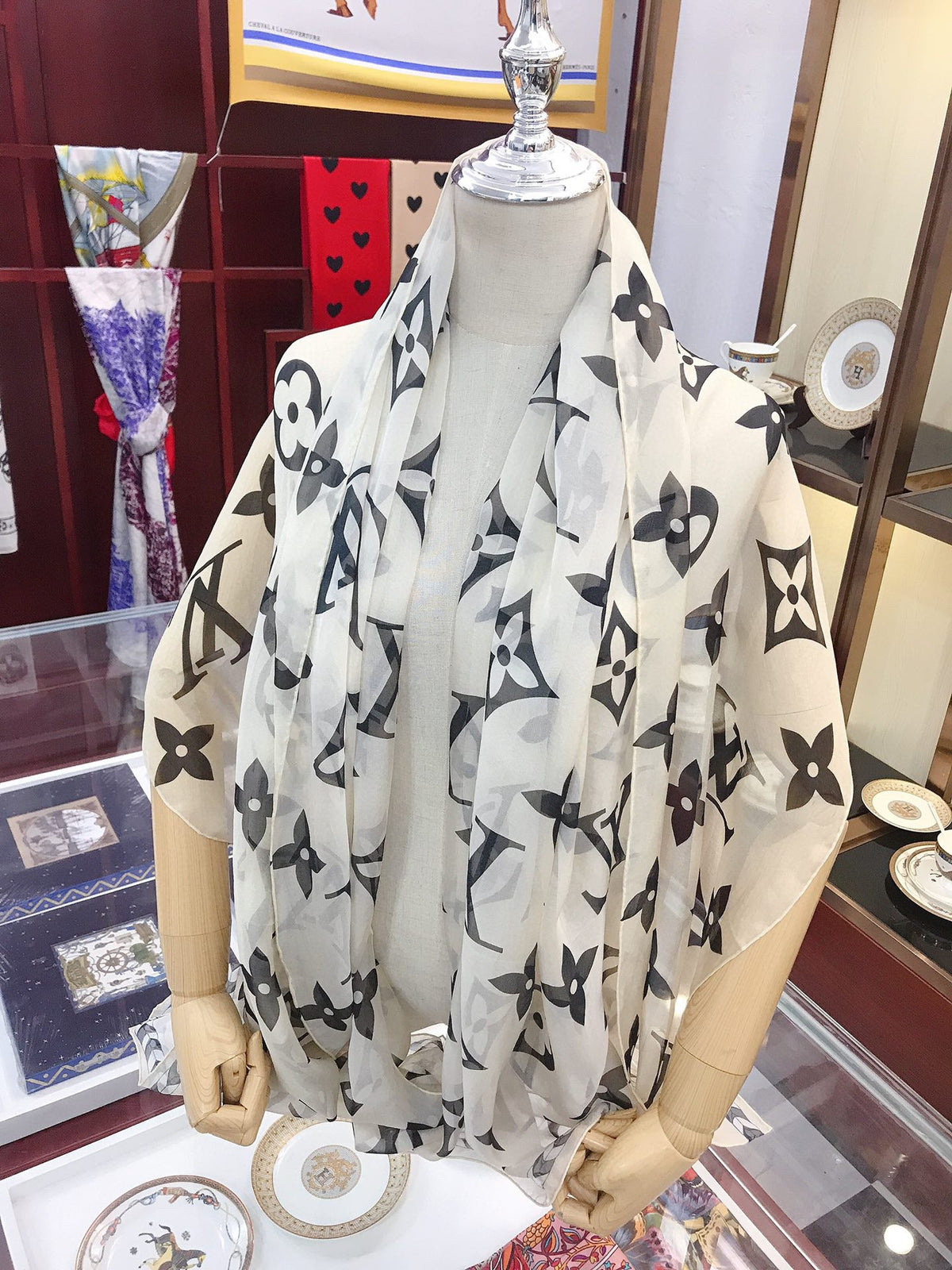 CLTH148 100% silk	200x110cm