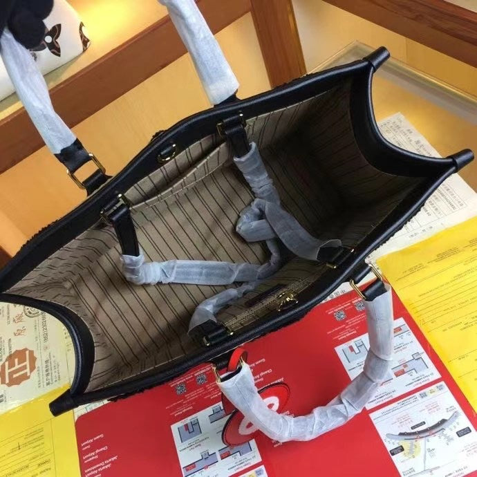 LB432   MM Size: 13.8x10.6x5.5inch  GM Size: 16x13.4x7.5inch