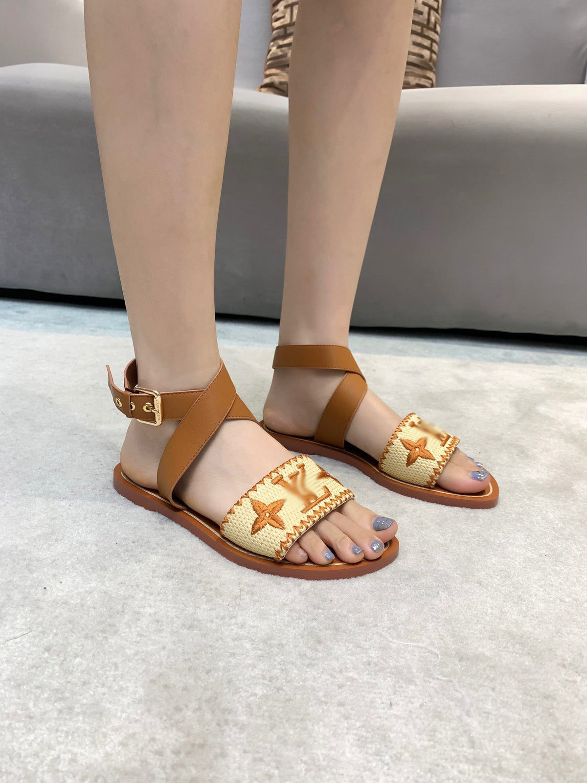 SE512  Size 5-11