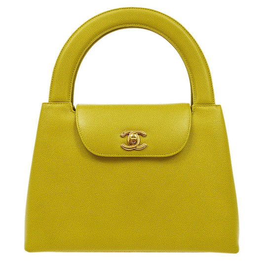 CHANEL 1997-1999 Green Caviar Handbag 82258