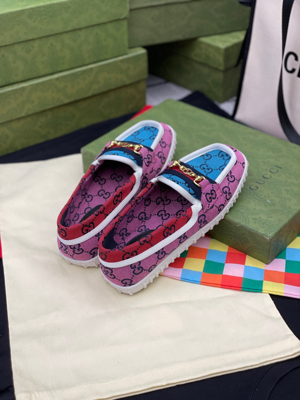 SE564   Size 4-9