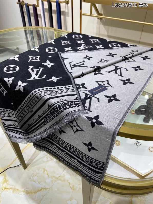 CLTH188  70%Wool, 30% Pure Silk 70x200cm