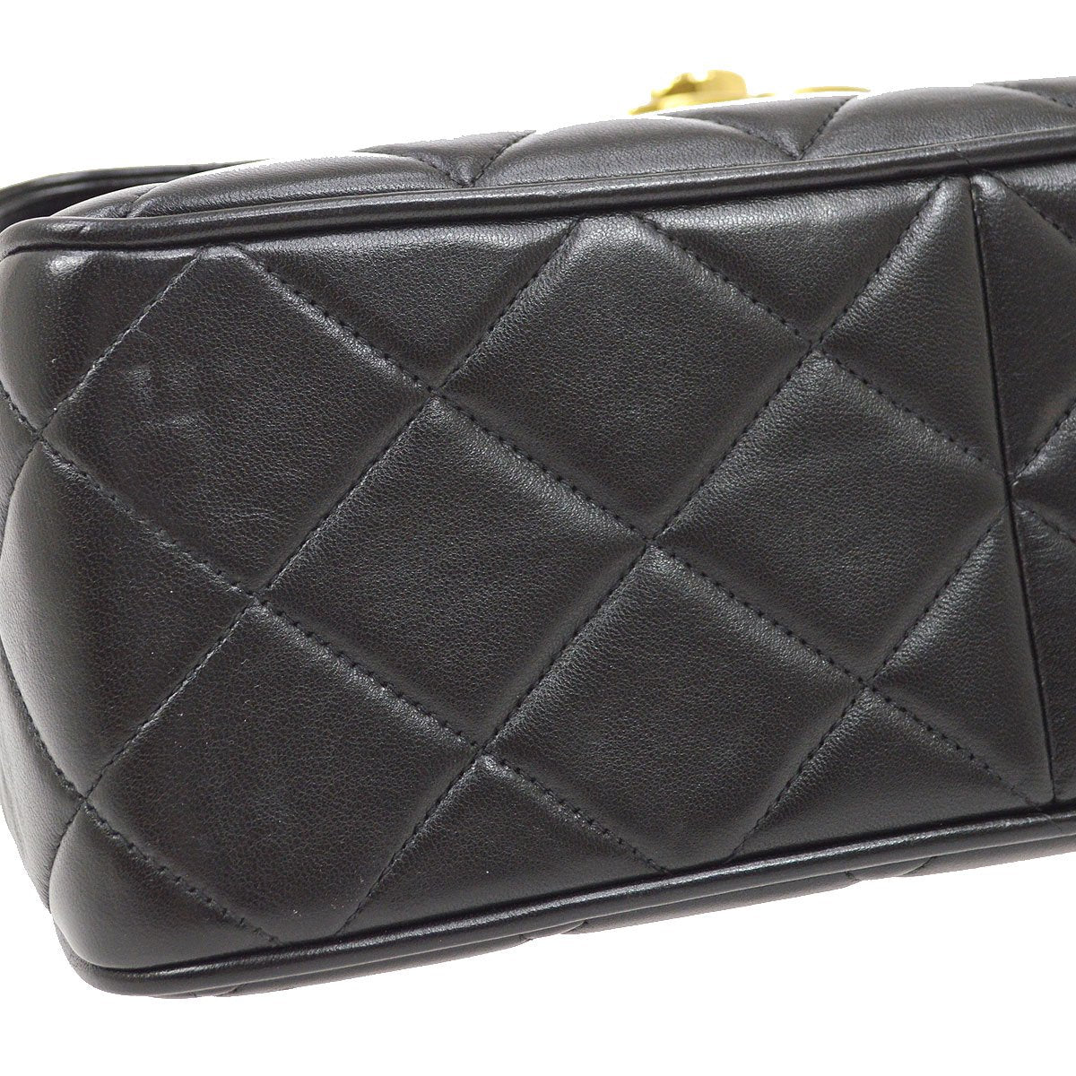 Chanel★ 1994-1996 Black Lambskin Straight Flap 83888