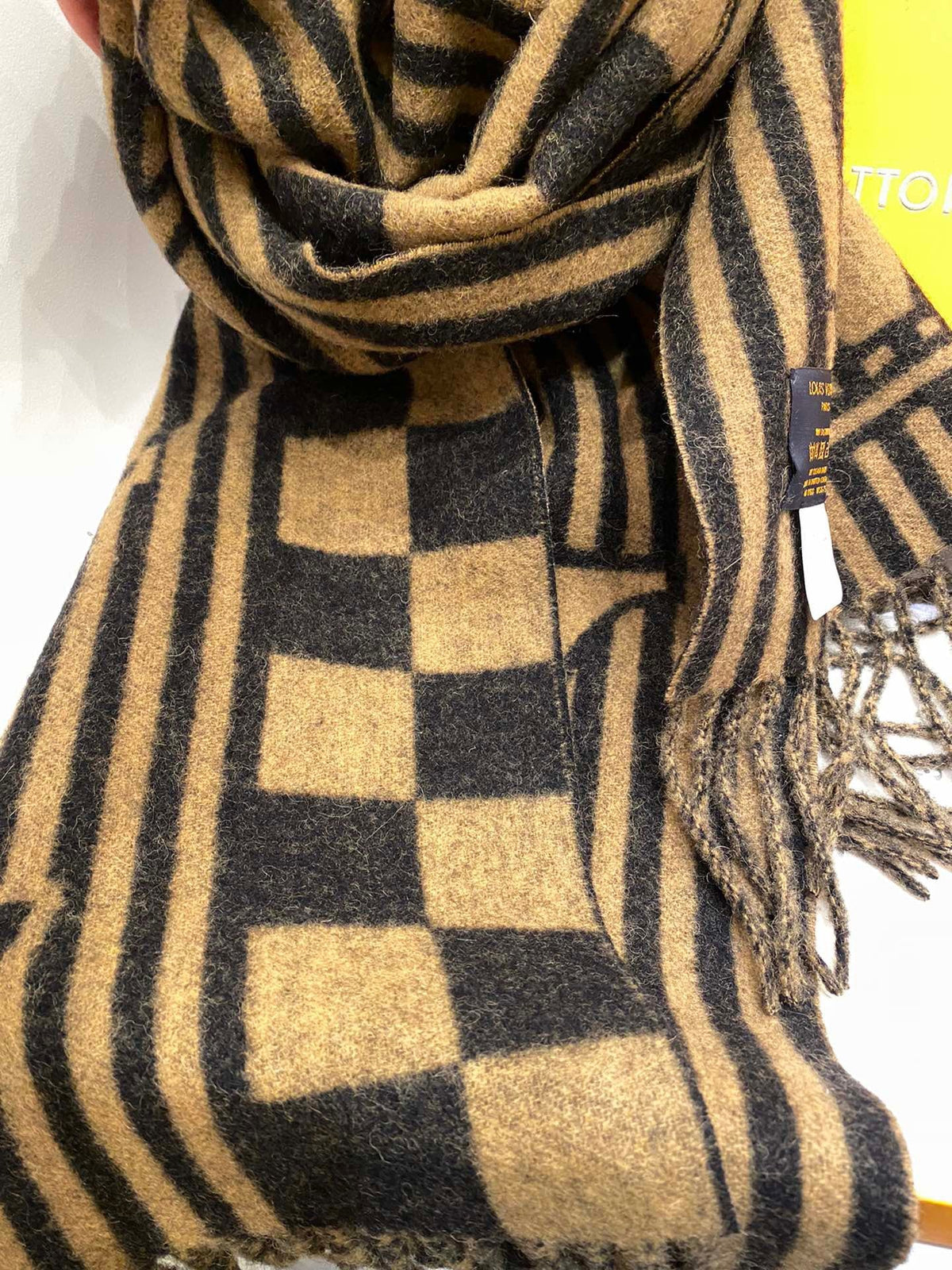 CLTH204   100%Cashmere	30x192cm