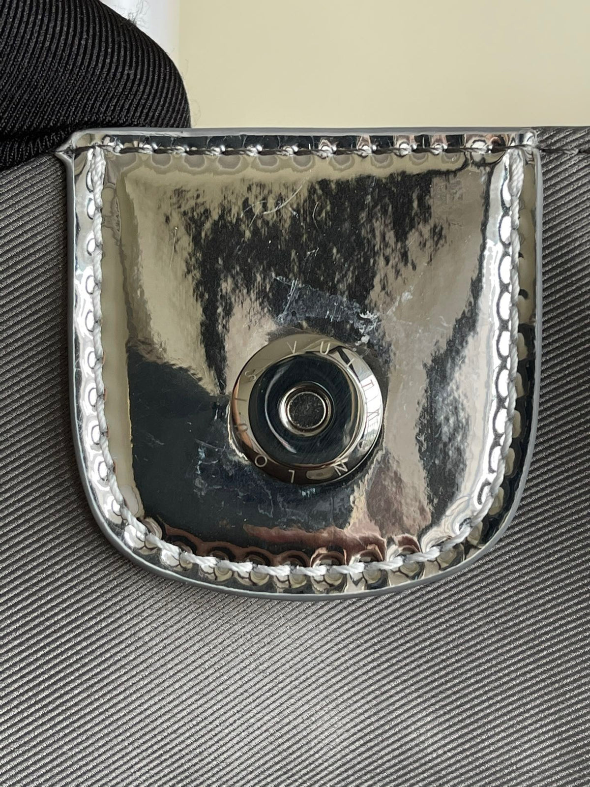 LB583   HIGHEST QUALITY VERSION	17.7x14.2x5.1inch