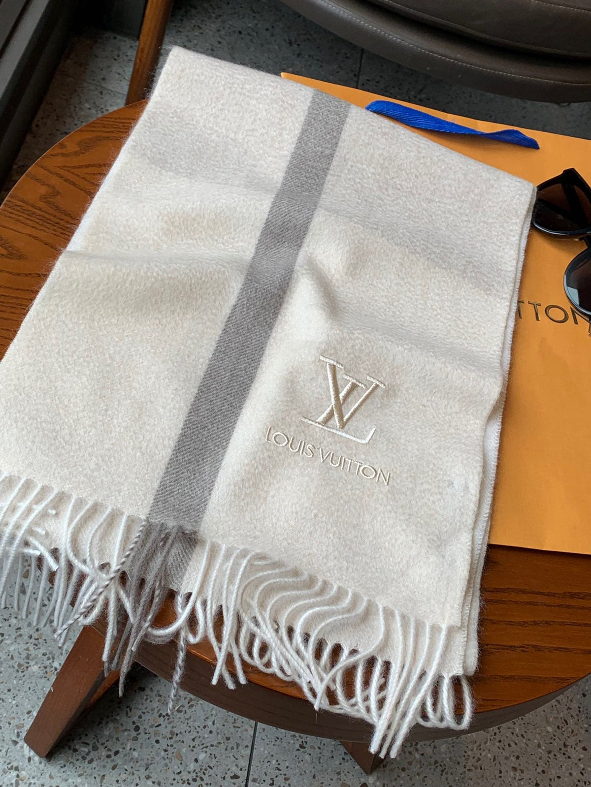 CLTH216  Wool 30x170cm