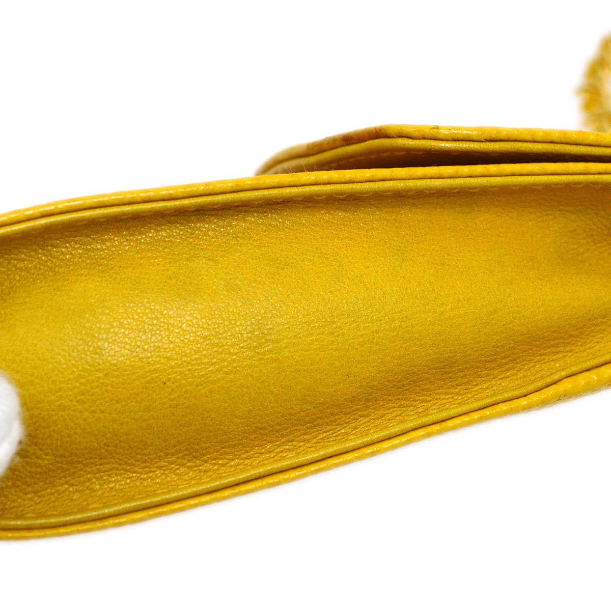 CHANEL 1996-1997 Timeless Key Case Yellow Caviar 04376