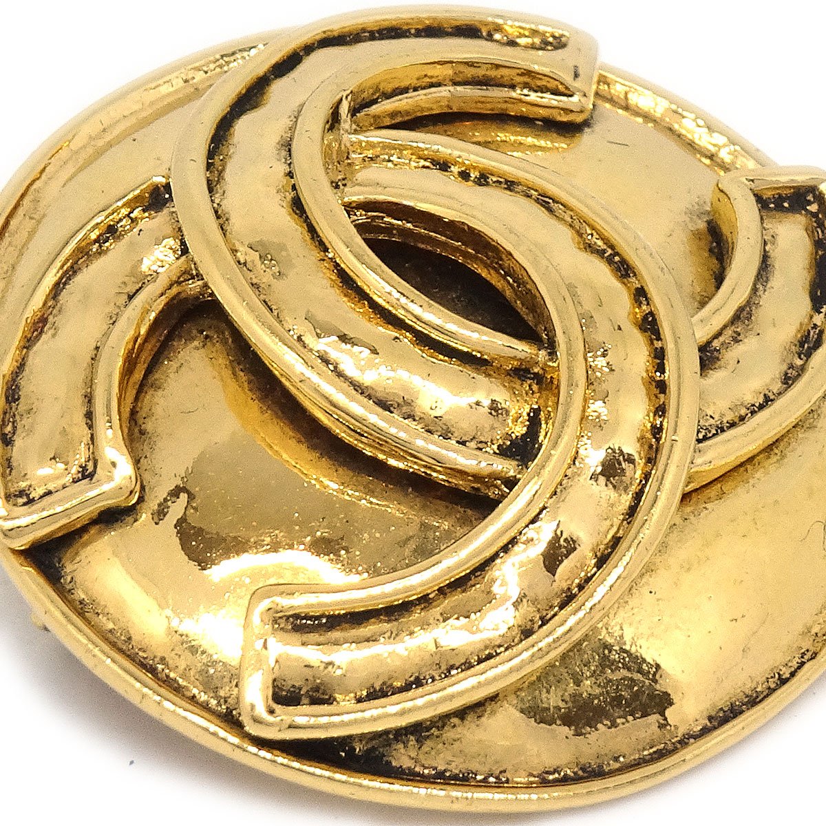 CHANEL★ Medallion Brooch Gold-Plated 94P 37954