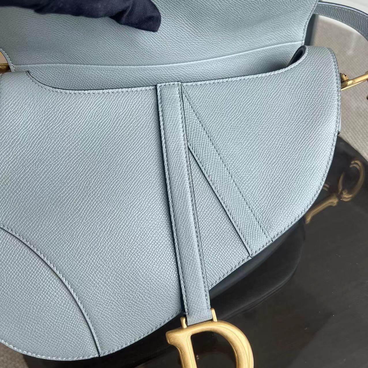 *2022 Receipt, Full Set* Saddle Medium 25CM Grained Calfskin Haze Blue GHW