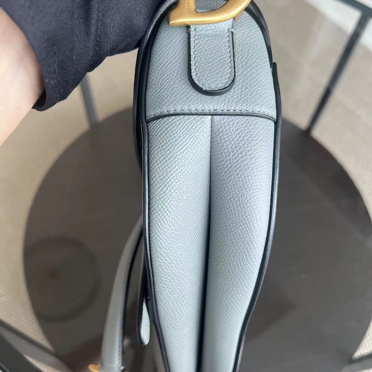 *2022 Receipt, Full Set* Saddle Medium 25CM Grained Calfskin Haze Blue GHW