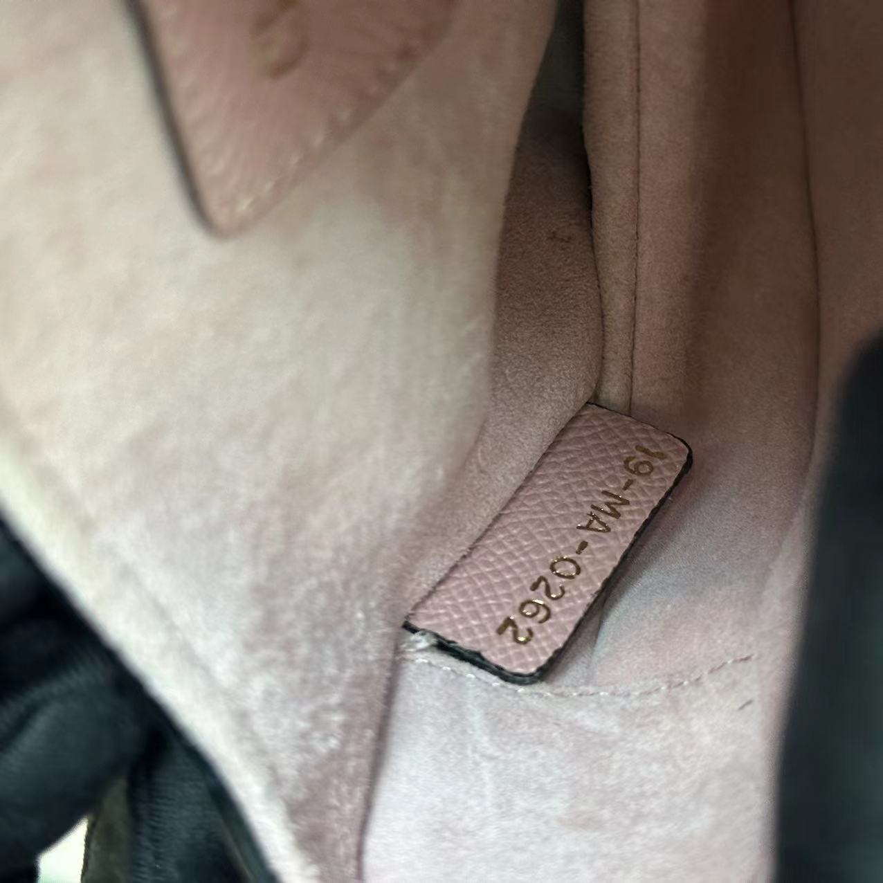 *2022 Strap Version Full Set Receipt* Saddle Small 20CM Grained Calfskin Light Pink GHW