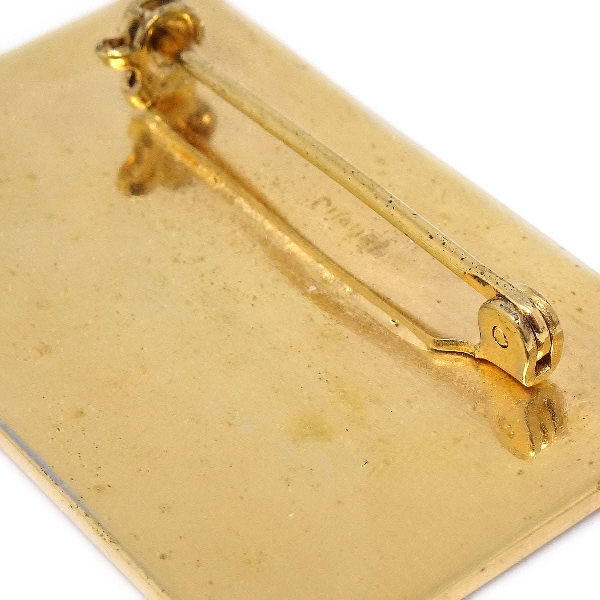 CHANEL Plate Brooch Pin Gold AK38590e