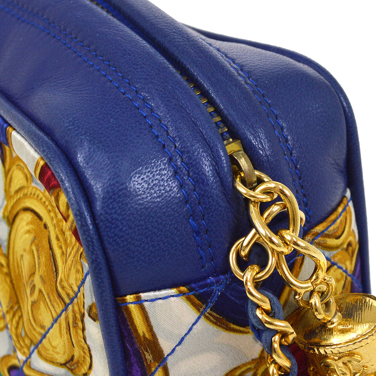 CHANEL★ 1986-1988 Bijou pattern Fringe Chain camera Bag Blue Satin AK38310j