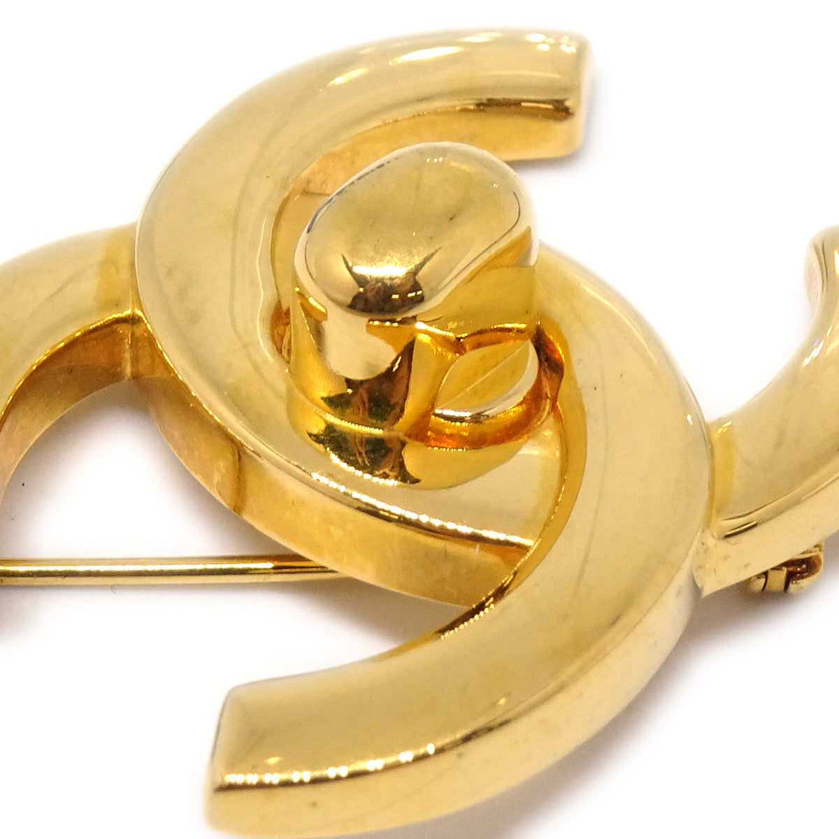 CHANEL Turnlock Brooch Pin Gold 96A 78648