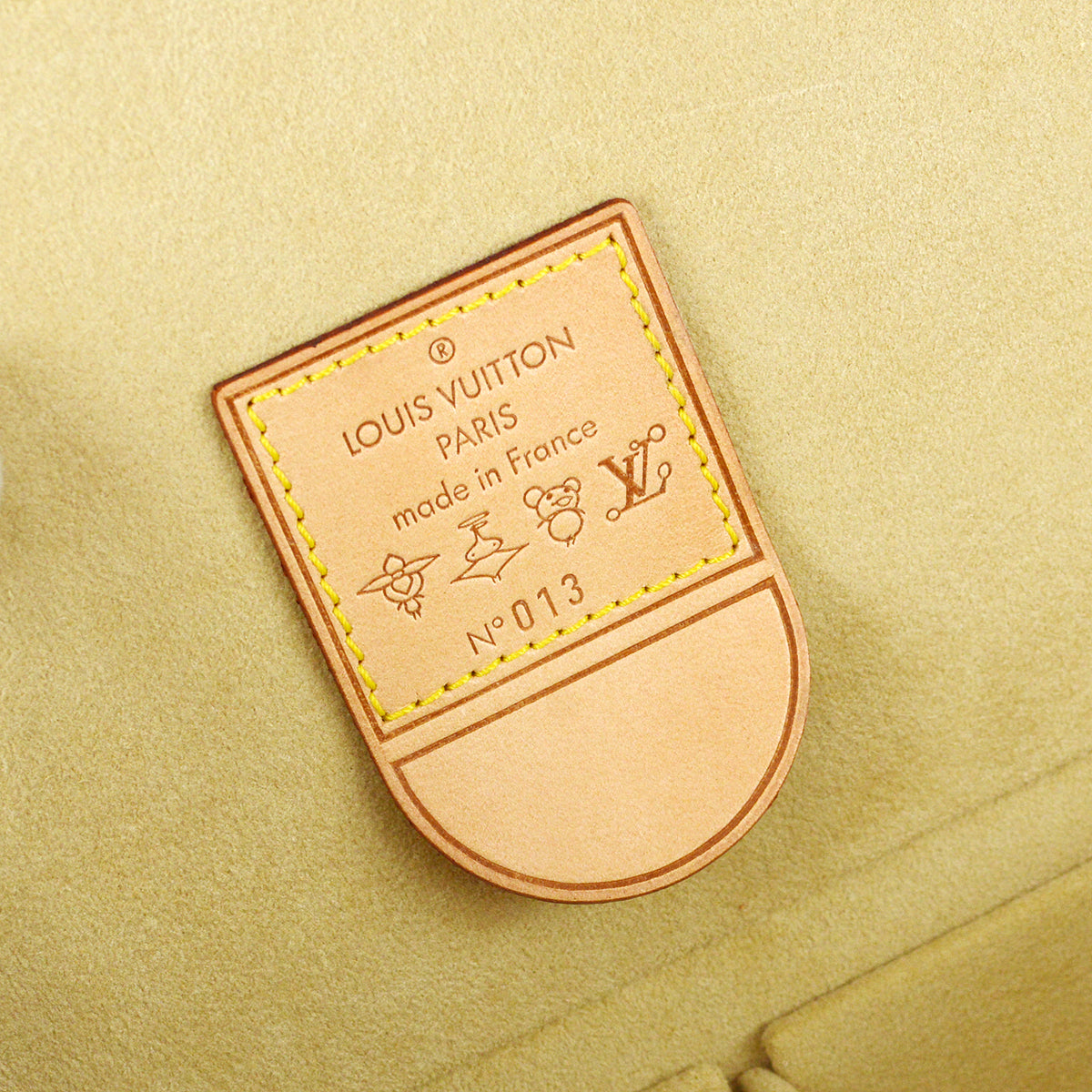 Louis Vuitton x Takashi Murakami  Onion Head Jewelry Box M92476