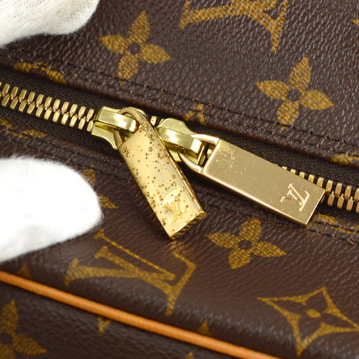 Louis Vuitton 2002 Monogram Cite GM M51181