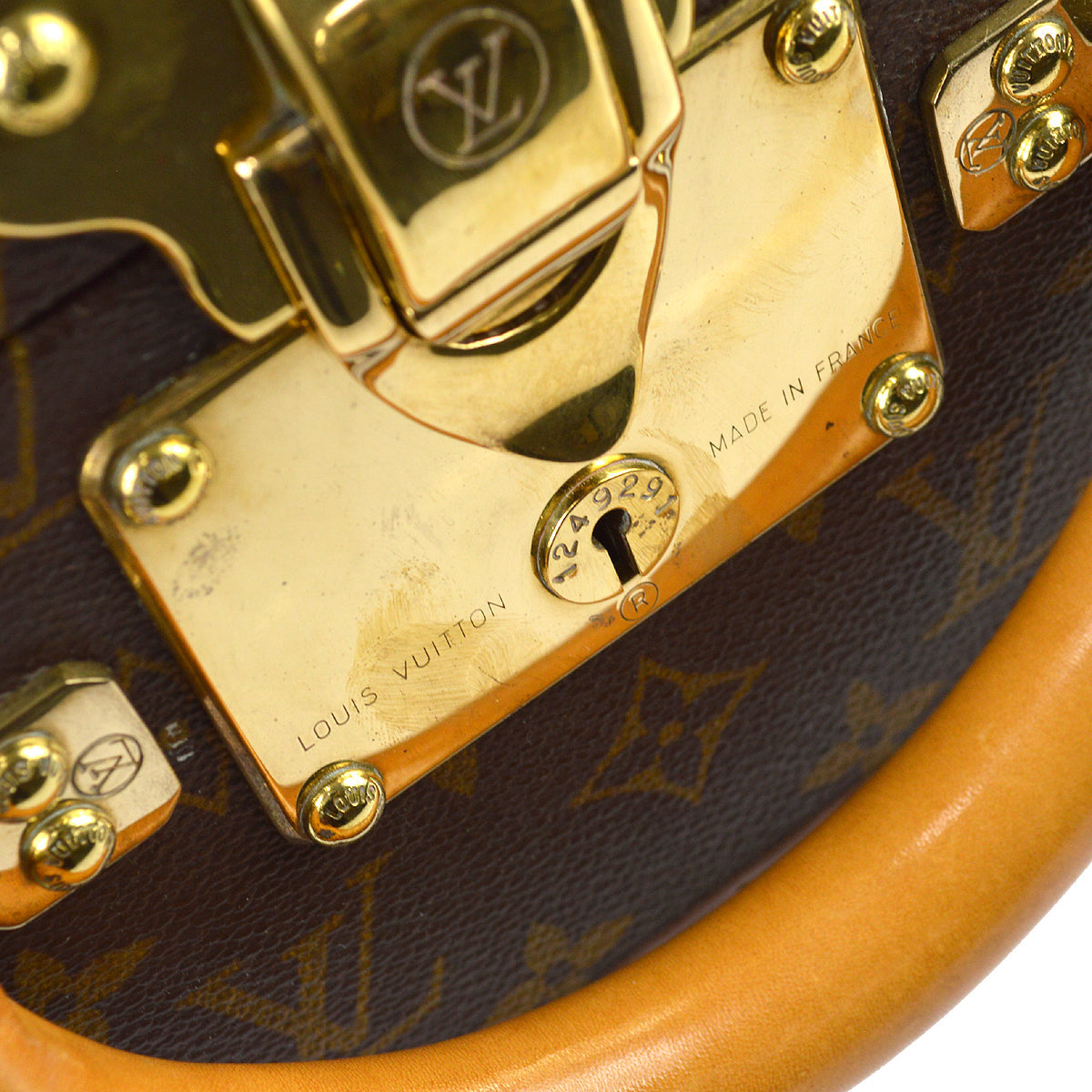 Louis Vuitton Monogram Bisten 70 M21324