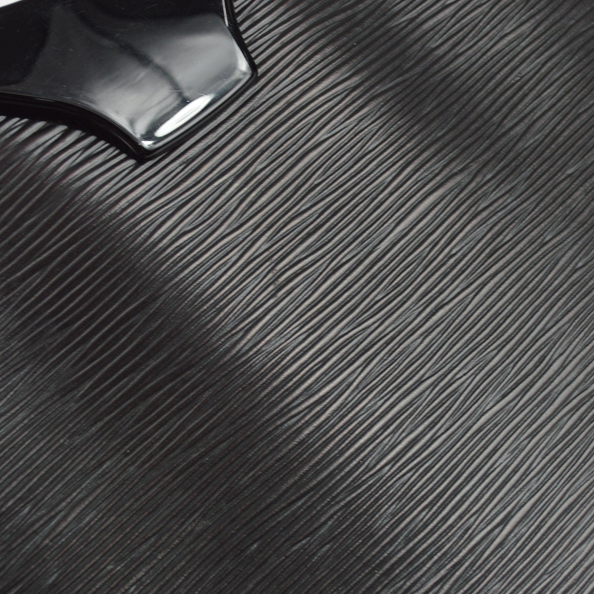 Louis Vuitton 1999 Black Epi Noctambule Tote Handbag M54522