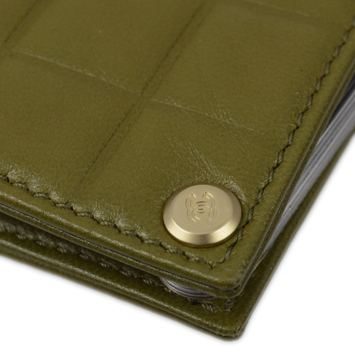 Chanel 2003-2004 Khaki Lambskin Choco Bar Card Case Small Good