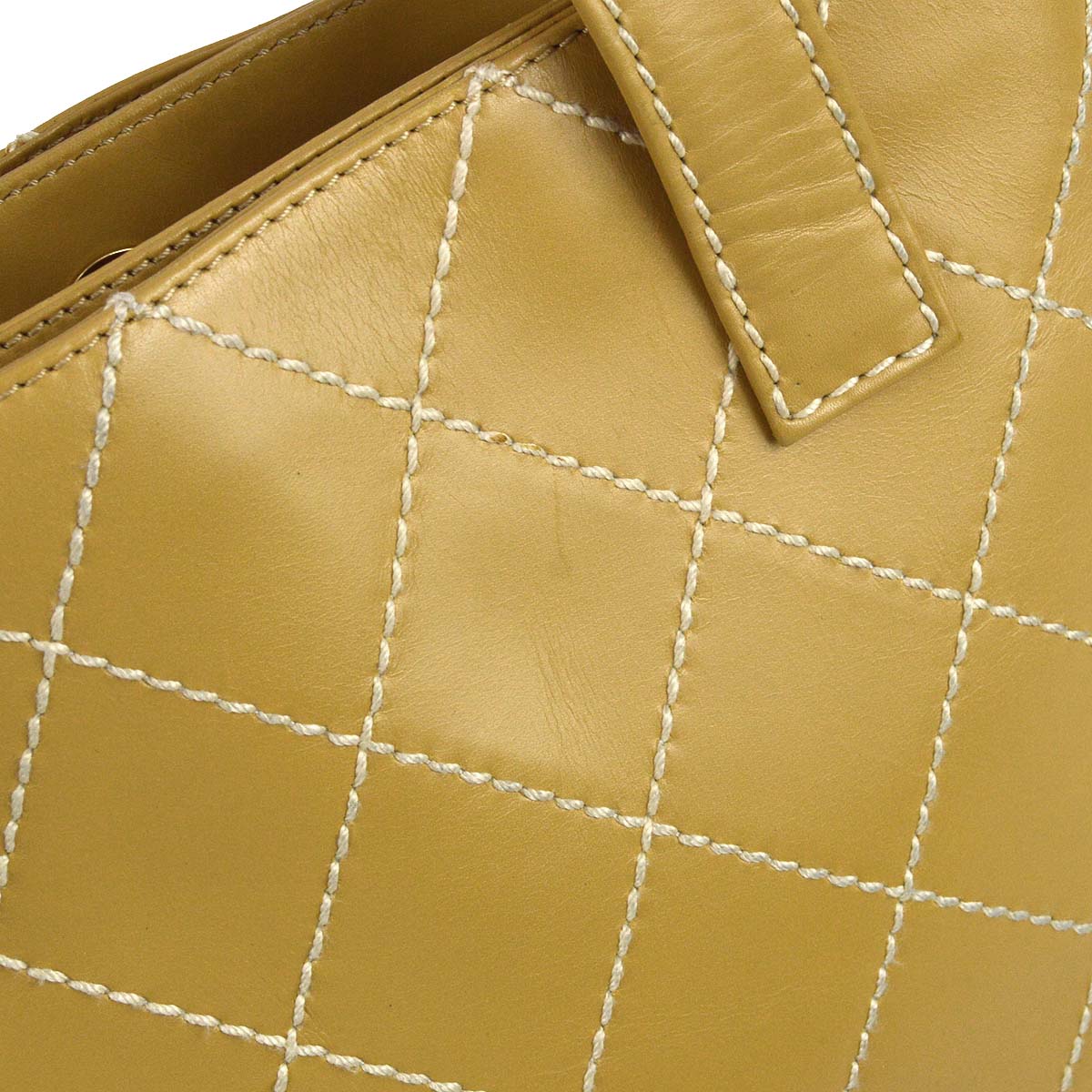 Chanel 2001-2003 Beige Calfskin Wild Stitch Tote Handbag