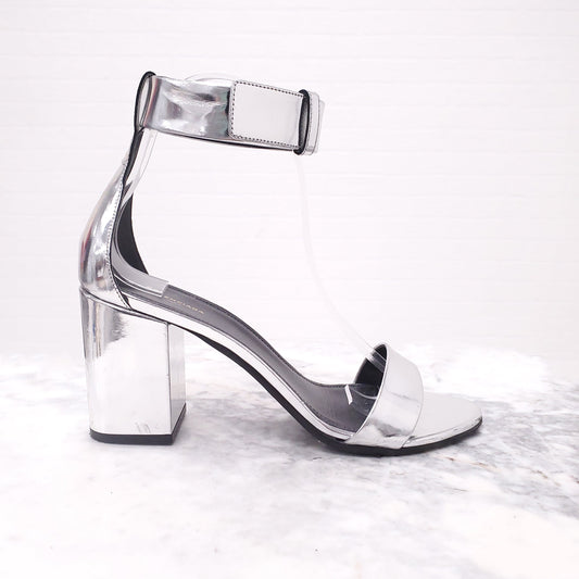 BALENCIAGA SILVER METALLIC SANDALS - SIZE 38.5