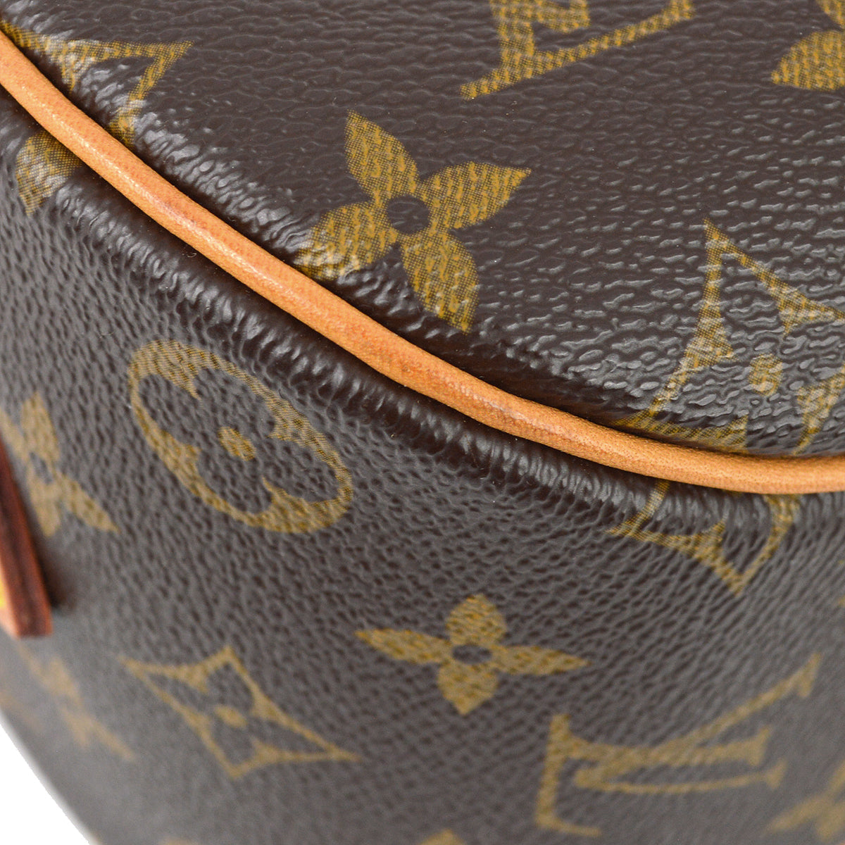 Louis Vuitton 2004 Monogram Blois Crossbody Bag M51221