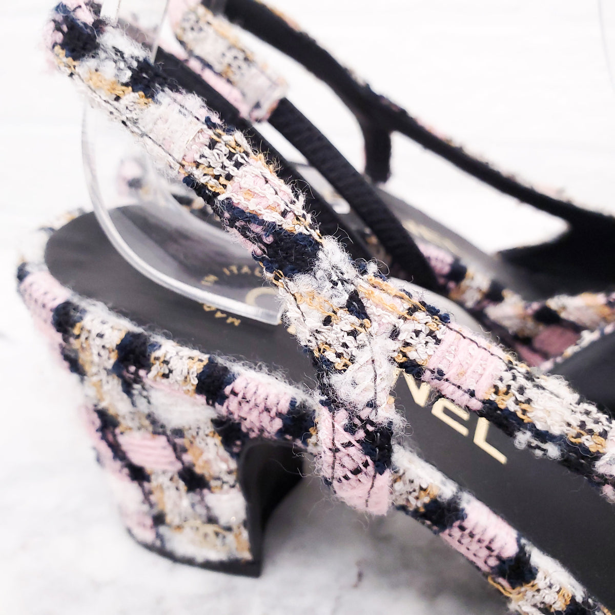 CHANEL TWEED PINK & VELVET KITTEN HEELS - SIZE 36.5